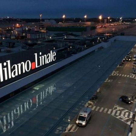 Linate Airport Elegant Suite,Tram 1 Minute Away Milán Exteriér fotografie